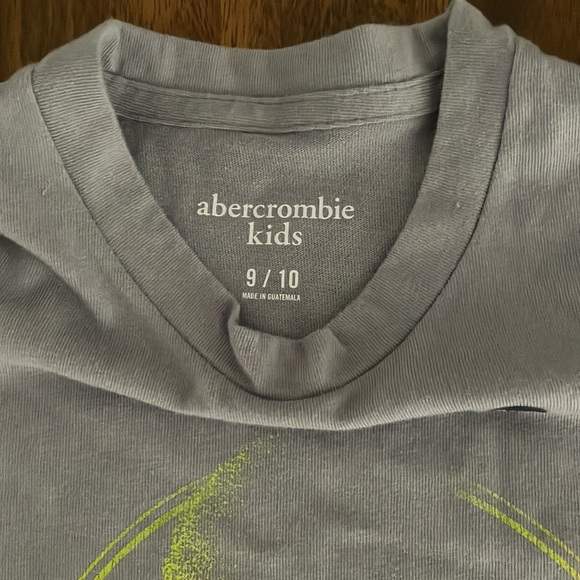 Abercrombie Kids Jimi Hendrix T-Shirt - Picture 2 of 3